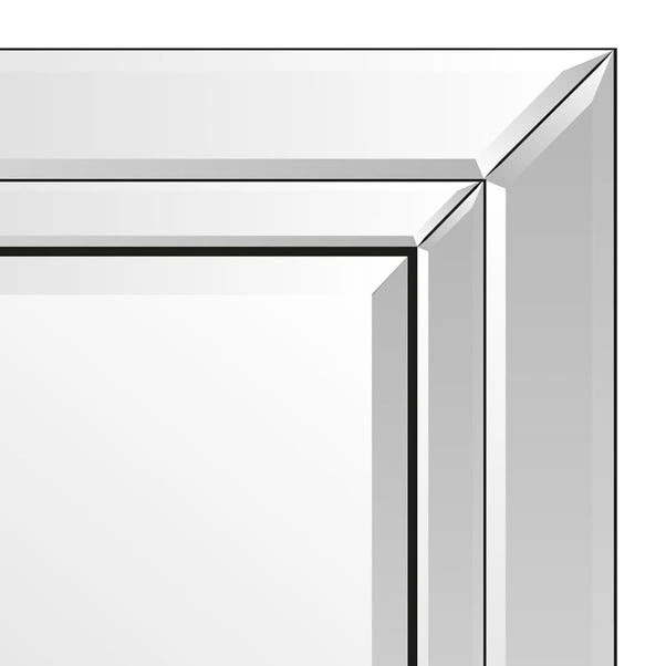 Milton Manor Windsor Wall Mirror 3 Milton Manor Windsor Wall Mirror - Image 3