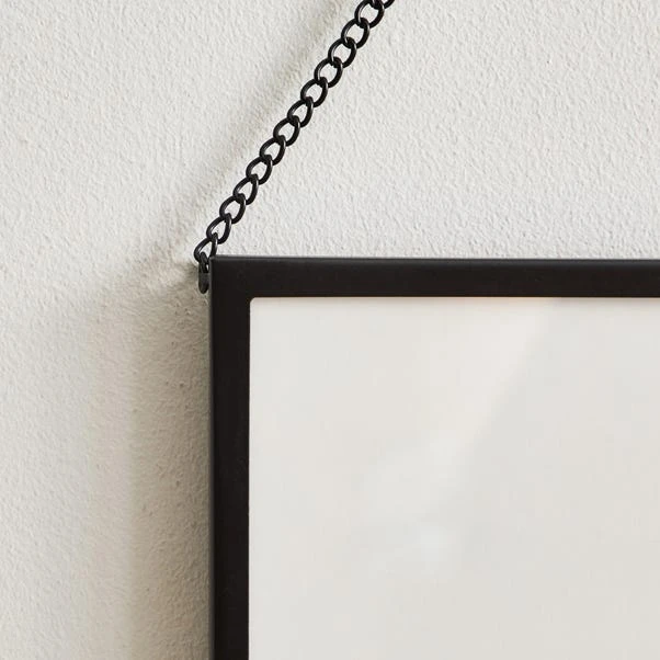 Dunelm Black Chain Hanging Frame 7" X 5" (18cm X 12cm) 2 Dunelm Black Chain Hanging Frame 7" X 5" (18cm X 12cm) - Image 2