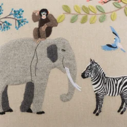 Dunelm Serengeti Animals Cushion -Elegant Home 1000181407 alt03