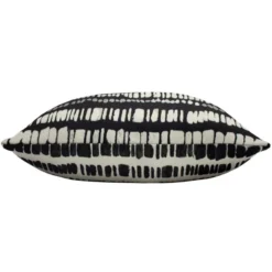 Dunelm Brushstrokes Cushion Monochrome -Elegant Home 1000186322 alt02