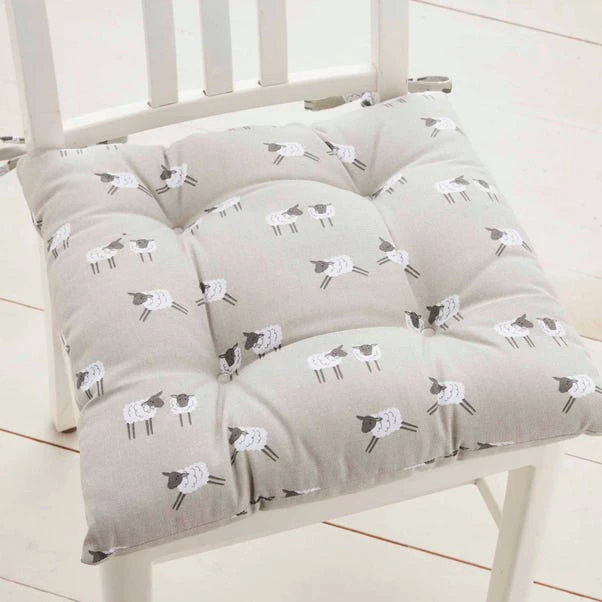 Dunelm Penny The Sheep Set Of 2 Seat Pads 1 Dunelm Penny The Sheep Set Of 2 Seat Pads