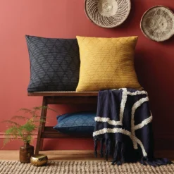 Dunelm Tufted Diamond Cushion Cover -Elegant Home 30727104 alt04