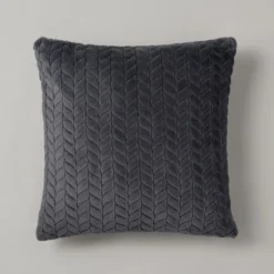 Dunelm Amelia Cushion Cover -Elegant Home 30727790 alt02