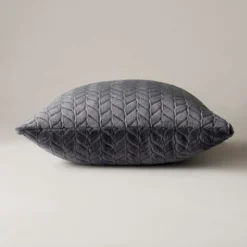 Dunelm Amelia Cushion Cover -Elegant Home 30727790 alt03