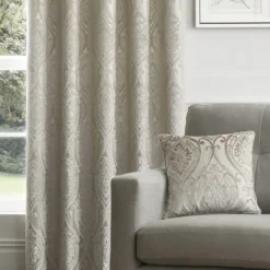 Curtina Chateau Cushion 5 Curtina Chateau Cushion -Elegant Home 30744519 alt02