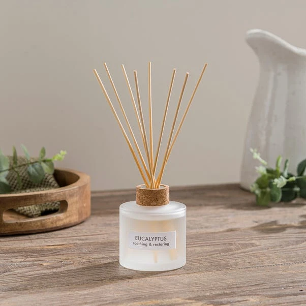 The Edited Life Wellness Eucalyptus Reed Diffuser 200ml 1 The Edited Life Wellness Eucalyptus Reed Diffuser 200ml
