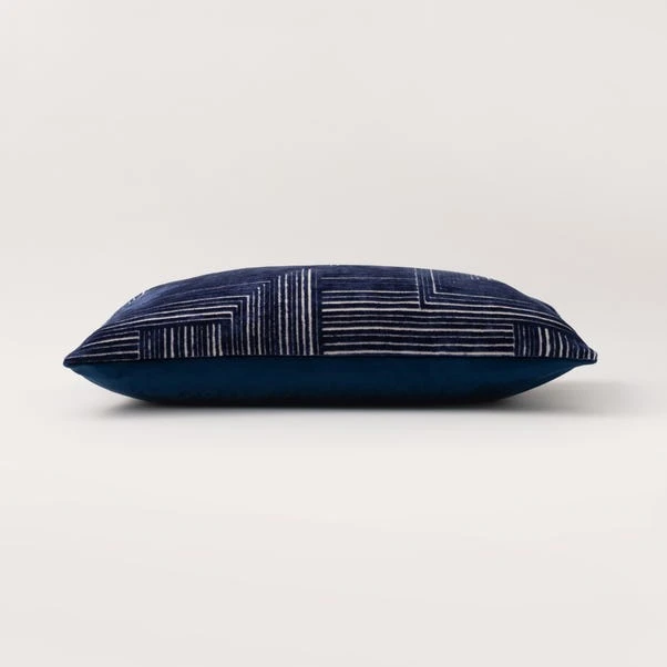 Dunelm Geo Lines Cushion 4 Dunelm Geo Lines Cushion - Image 4