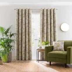 Dunelm Darwin Green Cushion 6 Dunelm Darwin Green Cushion -Elegant Home 30769432 alt02