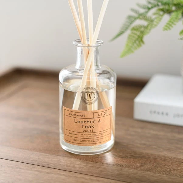Churchgate Leather And Teak Diffuser 200ml 3 Churchgate Leather And Teak Diffuser 200ml - Image 3