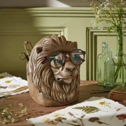 Natural History Museum Lion Glasses Holder