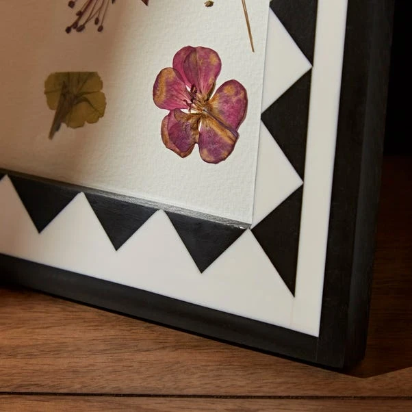 Natural History Museum Mosaic Inlay Photo Frame 10” X 8” (25cm X 20cm) 3 Natural History Museum Mosaic Inlay Photo Frame 10” X 8” (25cm X 20cm) - Image 3