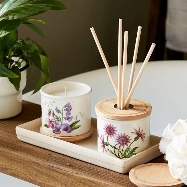 Portmeirion Botanic Garden Sweet Pea Wax Filled Candle 5 Portmeirion Botanic Garden Sweet Pea Wax Filled Candle - Image 5