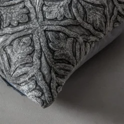 Boheme Washed Velvet Cushion -Elegant Home 30795749 alt02